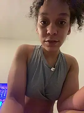Velvetraexo online show from 04-19-26, 04:52