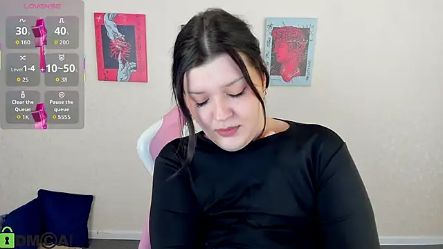 Michele Greenn online show from 11-30-25, 05:08