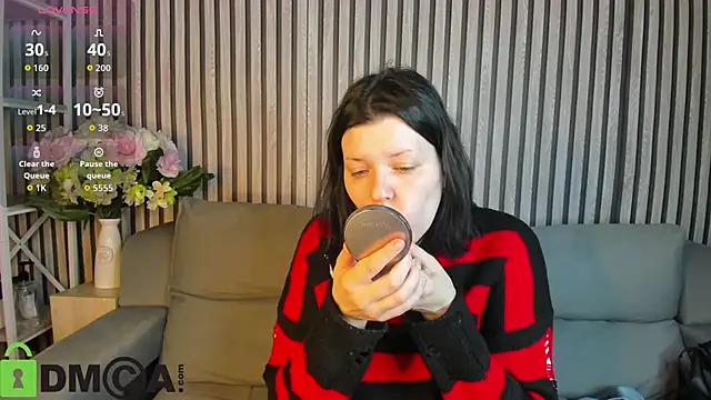 Michele Greenn online show from 09-12-25, 12:44