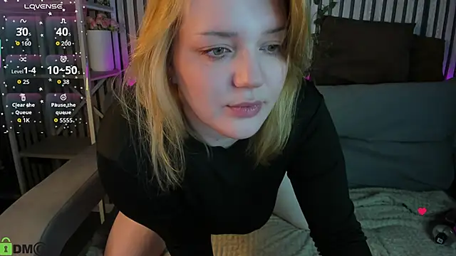 Michele Greenn online show from 04-03-26, 01:23