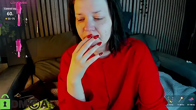 Michele Greenn online show from 12-14-25, 01:45