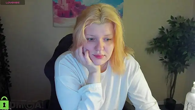 Snapshot of Michele_Greenn chatting on 06-21-26, 01:11 Michele Greenn online show from 06-21-26, 01:11