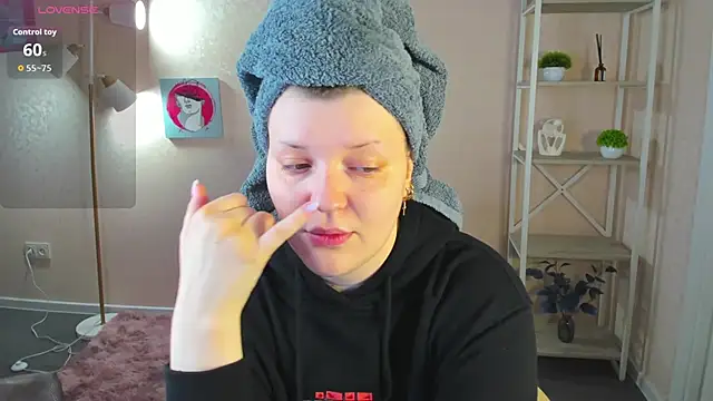 Michele Greenn online show from 09-22-25, 12:05