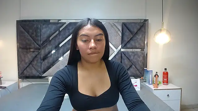 Snapshot of Janne_ chatting on 09-20-25, 03:44 Janne online show from 09-20-25, 03:44
