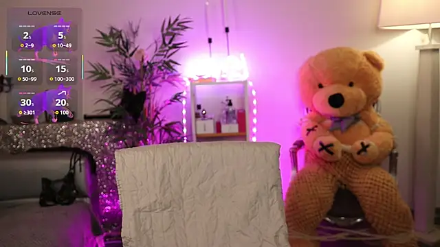 NovaHollisx online show from 02-06-26, 04:41