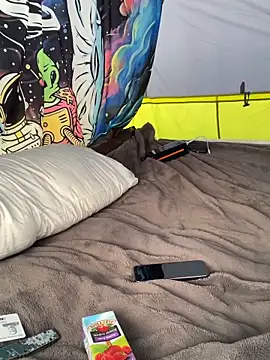 BIGxRED online show from 10-30-25, 04:15