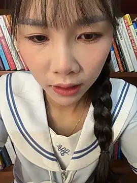 Adora188 online show from 04-05-26, 01:01