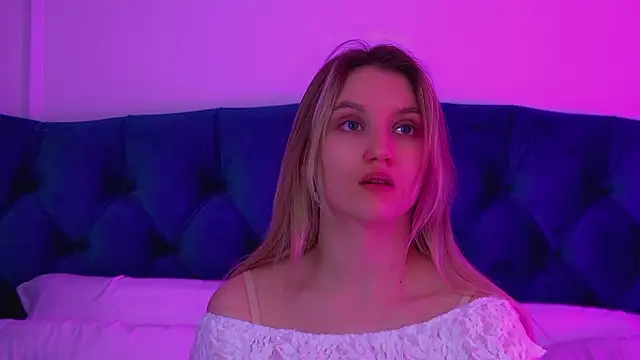 StacyEvances online show from 03-07-26, 06:24