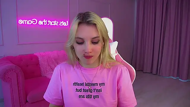 StacyEvances online show from 11-14-25, 06:28