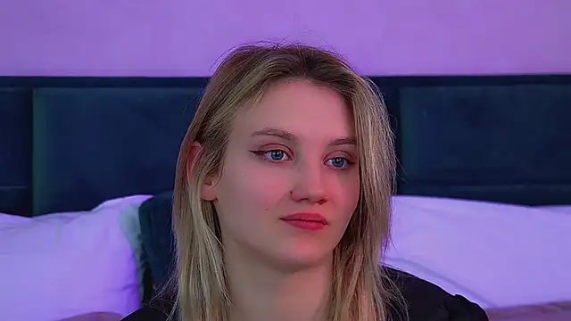 StacyEvances online show from 02-08-26, 06:27