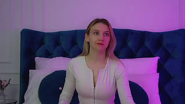 StacyEvances online show from 02-23-26, 06:08