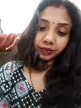 Snapshot of Madem-18 chatting on 09-13-25, 10:15 Madem-18 online show from 09-13-25, 10:15