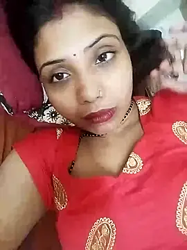 Snapshot of Madem-18 chatting on 09-18-25, 10:18 Madem-18 online show from 09-18-25, 10:18