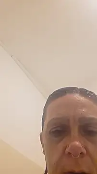 SparklesB1tch online show from 05-15-26, 05:00