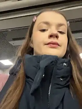 Snapshot of KittyQueeny chatting on 01-18-26, 02:09 KittyQueeny online show from 01-18-26, 02:09