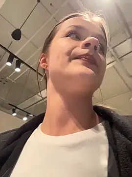 KittyQueeny online show from 09-25-25, 01:06