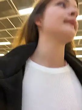 KittyQueeny online show from 10-22-25, 09:20