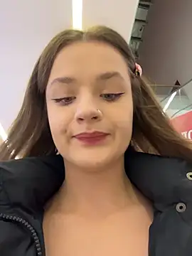 KittyQueeny online show from 12-18-25, 02:10