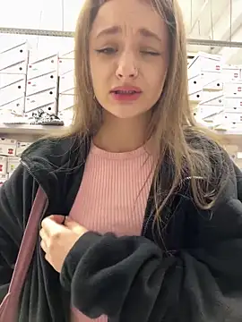 KittyQueeny online show from 09-14-25, 09:20