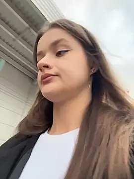 KittyQueeny online show from 10-10-25, 02:07