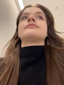 KittyQueeny online show from 09-29-25, 02:12