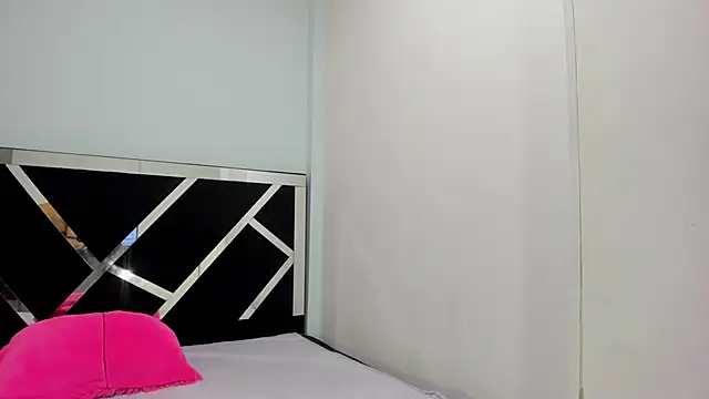 iisabella noa online show from 09-13-25, 01:22