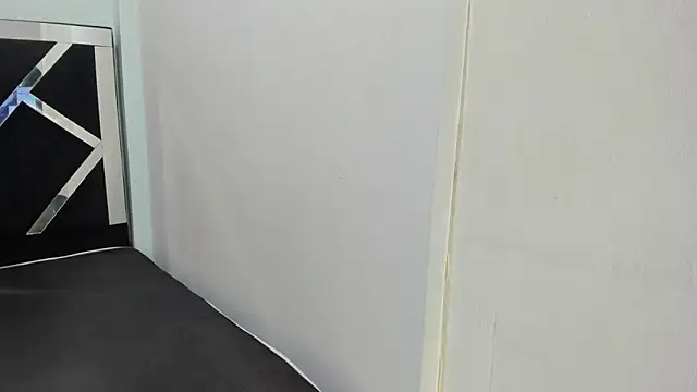 iisabella noa online show from 09-26-25, 12:45