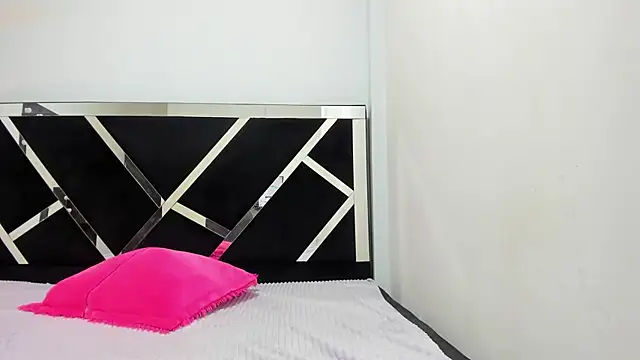 iisabella noa online show from 12-01-25, 01:12