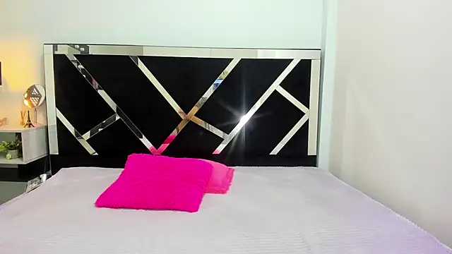 iisabella noa online show from 09-20-25, 12:43