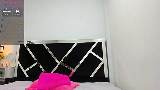 iisabella noa online show from 12-15-25, 12:55