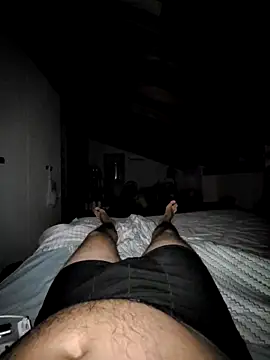 giova17cm online show from 10-27-25, 10:00