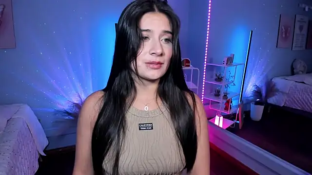 Snapshot of hanna_good chatting on 10-06-25, 07:36 hanna good online show from 10-06-25, 07:36