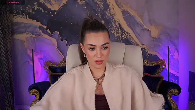 EricaSin online show from 10-29-25, 01:54