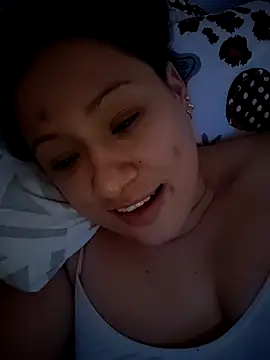 Snapshot of Angels_tomsop chatting on 11-23-25, 03:00 Angels tomsop online show from 11-23-25, 03:00