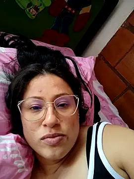 Snapshot of Angels_tomsop chatting on 11-14-25, 06:33 Angels tomsop online show from 11-14-25, 06:33