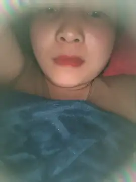 NguyenMyy online show from 12-22-25, 07:47