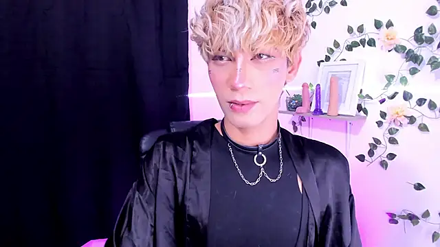 Cooperrosscute233 online show from 09-25-25, 08:04