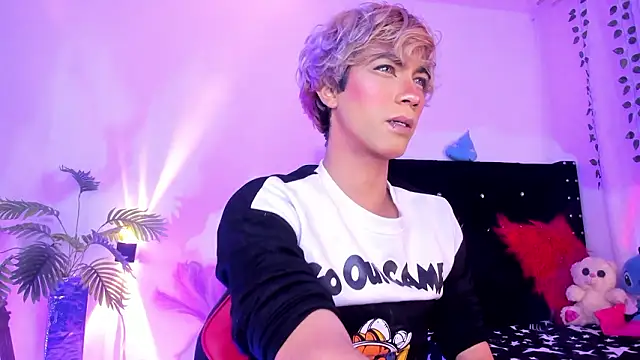 Cooperrosscute233 online show from 02-16-26, 10:03