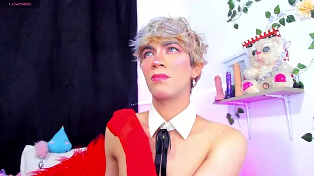 Cooperrosscute233 online show from 10-18-25, 05:59