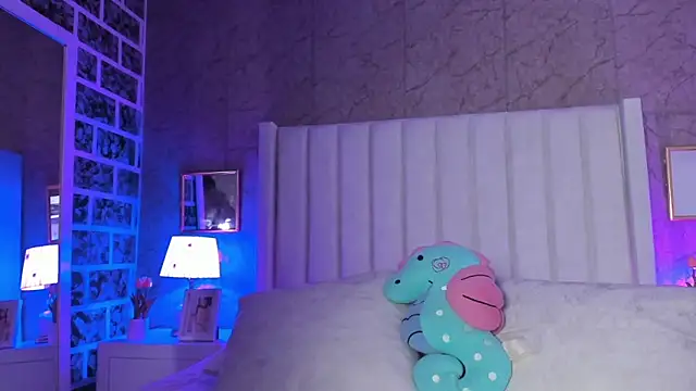 Snapshot of charlotreid chatting on 10-01-25, 10:30 charlotreid online show from 10-01-25, 10:30