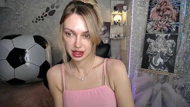 NickyAdamidi online show from 06-24-26, 04:27