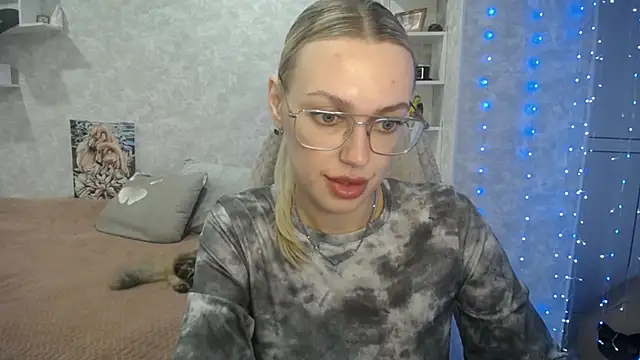 NickyAdamidi online show from 09-26-25, 04:14