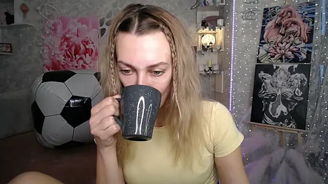 NickyAdamidi online show from 07-08-26, 04:29