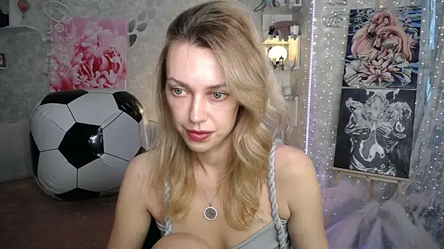 NickyAdamidi online show from 06-30-26, 04:07
