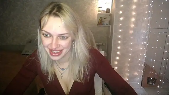 NickyAdamidi online show from 10-23-25, 04:27