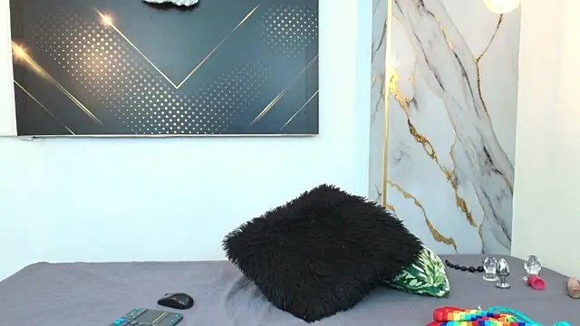 HannaHot 69 online show from 11-25-25, 11:54