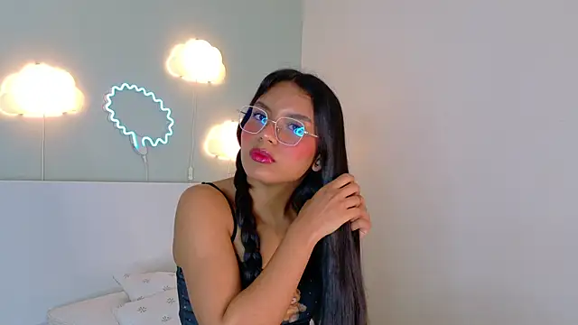 SamaGrey   online show from 01-13-26, 12:09