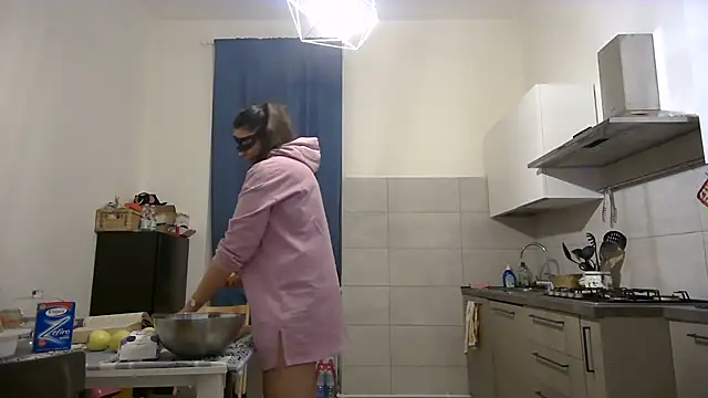 StephaSt online show from 11-15-25, 04:55