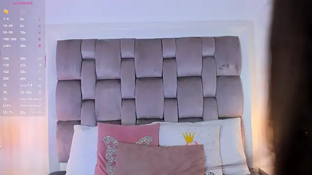 HarleyQueen666 online show from 10-29-25, 10:58