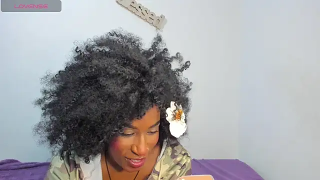 Brandy brown  online show from 12-04-25, 11:15